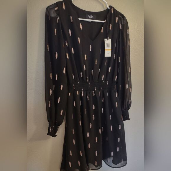 MSK Rich Black Chiffon V-neck Dress. Size PS - Picture 4 of 16